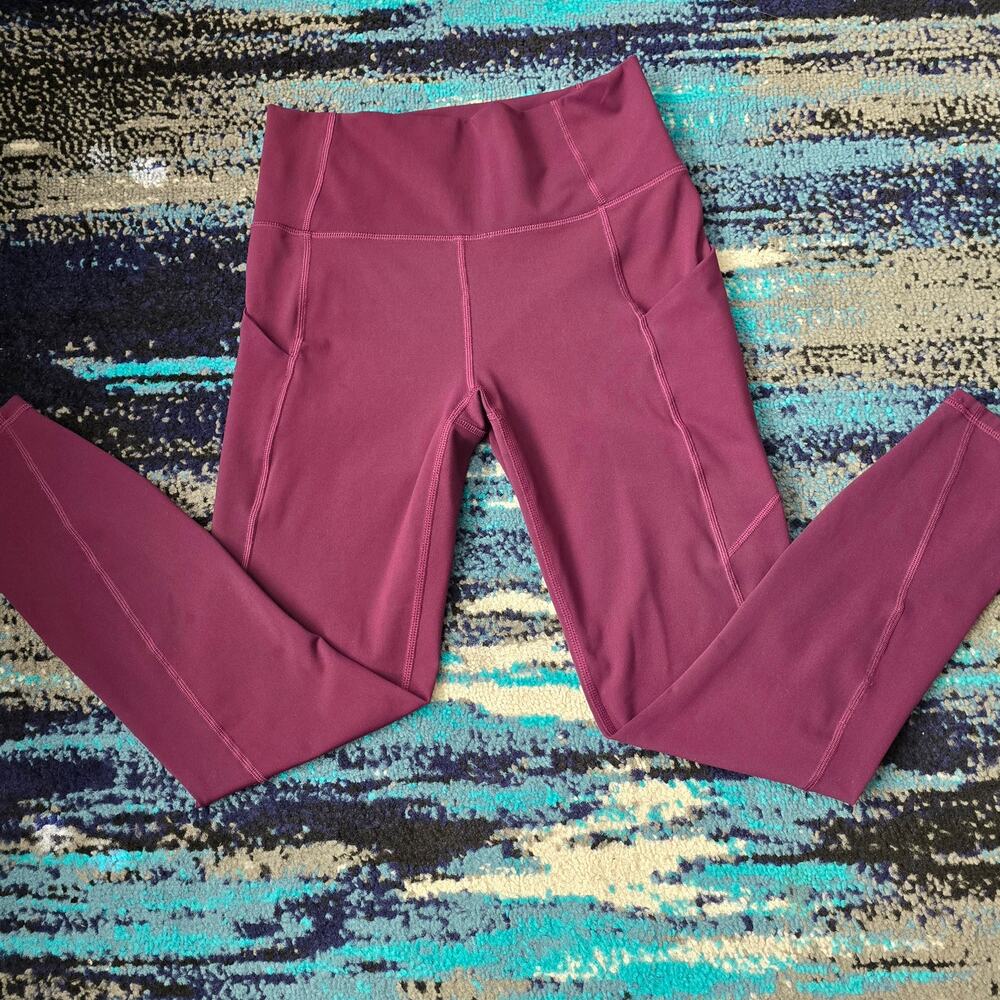 Fabletics PureLuxe Burgundy Cropped Leggings with Pockets Size S